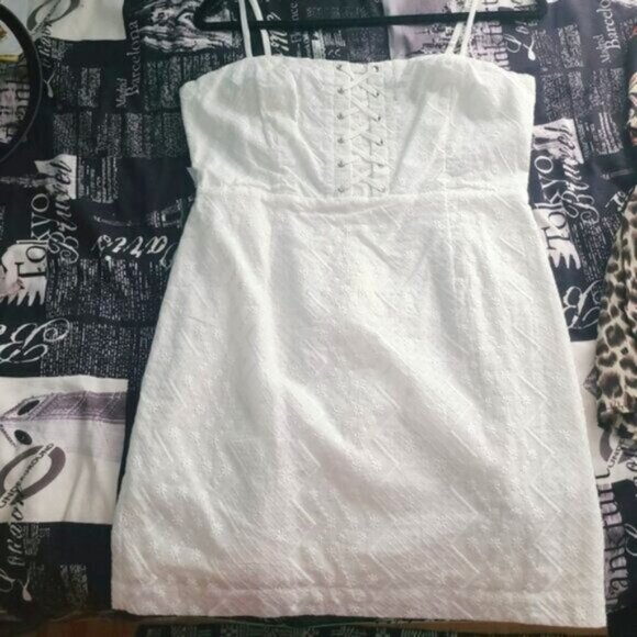 FOREVER 21 Twee Coquette White Eyelet Ladies Mini Dress size LARGE - Picture 1 of 9